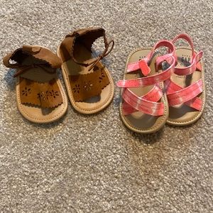 Gap and old navy sandals 6-12 months